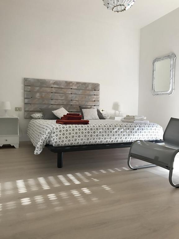 La Signora Dei Fiori Apartment Gubbio Bagian luar foto